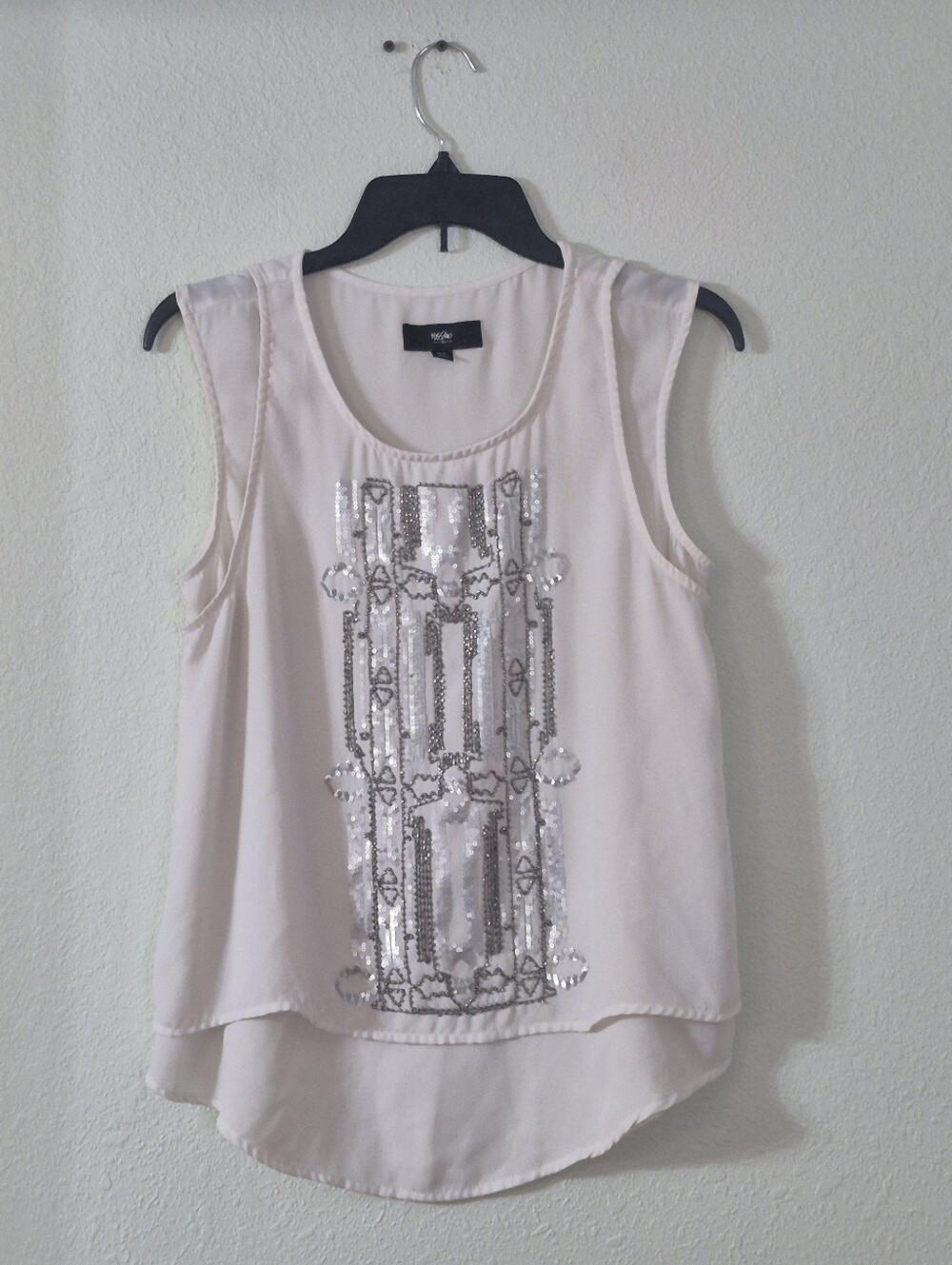 Embellished Light Blush Sleeveless Camisole